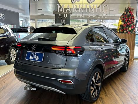 VolksWagen Nivus Highline 1.0 200 TSI Flex Aut.