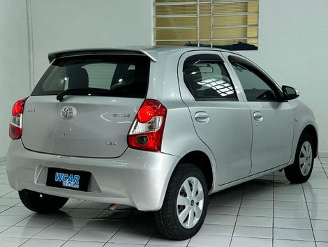 Toyota ETIOS 1.3 Flex 16V 5p Mec.