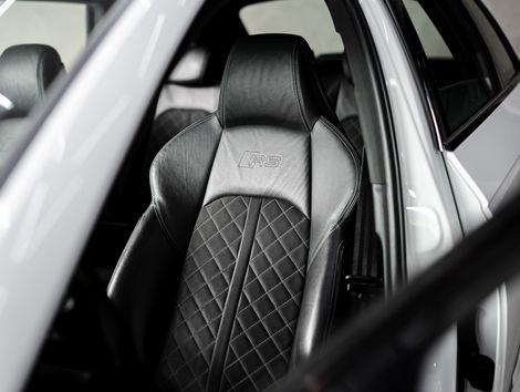 Audi RS4 2.9 Avant V6 TFSI Quattro Tiptronic