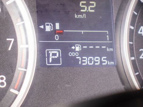 Nissan KICKS SL 1.6 16V FlexStar 5p Aut.