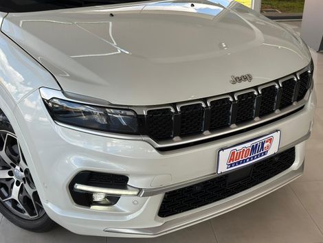 Jeep Commander Overland T270 1.3 TB Flex Aut.