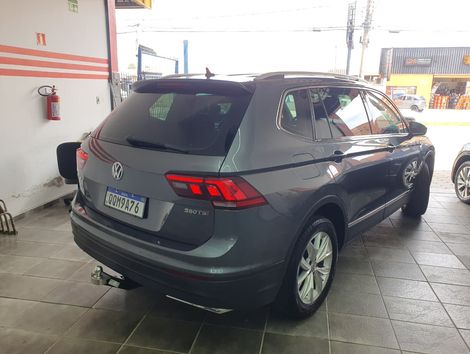 VolksWagen TIGUAN Allspac Comf 250 TSI 1.4 Flex