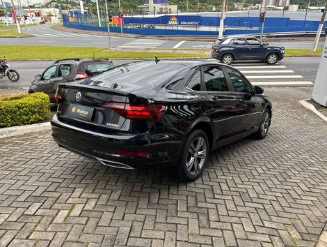 VolksWagen JETTA R-Line 250 TSI 1.4 Flex 16V Aut.