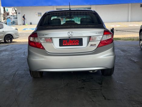 Honda Civic Sedan LXR 2.0 Flexone 16V Aut. 4p