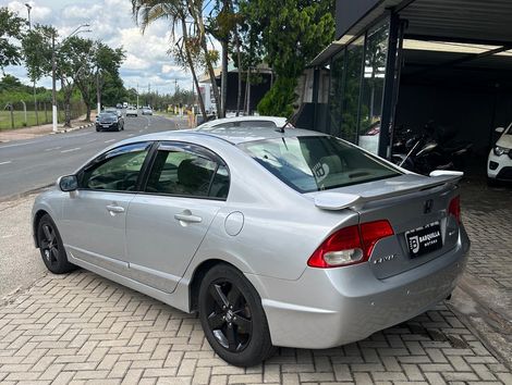 Honda Civic Sedan LXS 1.8/1.8 Flex 16V Mec. 4p