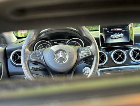 Mercedes CLA-180 1.6 16V 122cv Aut.