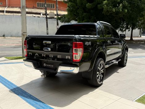 Ford Ranger Limited 3.2 4x4 CD Diesel Aut.