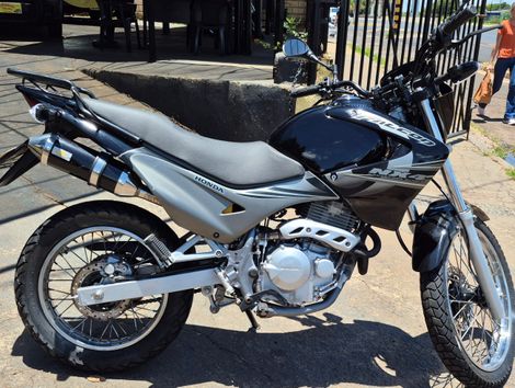 HONDA NX-4 FALCON 400