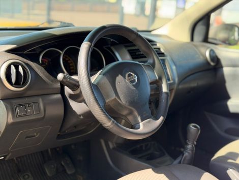 Nissan LIVINA GRAND S 1.8 16V Flex Fuel Mec.