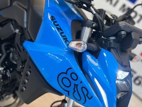 SUZUKI GSX-8S
