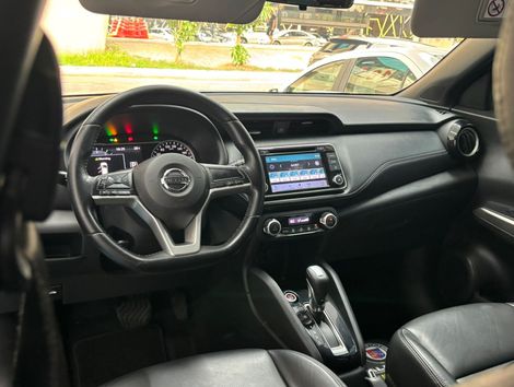Nissan KICKS SL 1.6 16V FlexStar 5p Aut.