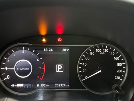 Nissan KICKS SL 1.6 16V FlexStar 5p Aut.