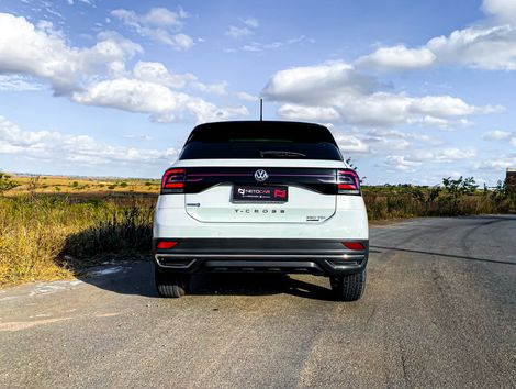 VolksWagen T-Cross Hig. 250 TSI 1.4 Flex 16V 5p Aut