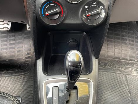 Hyundai HB20X Premium 1.6 Flex 16V Aut.