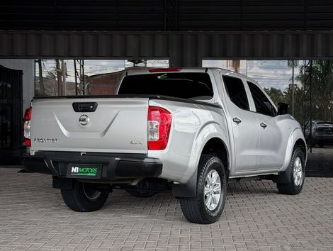 Nissan Frontier S CD 4x4 2.3 TB Diesel Mec.