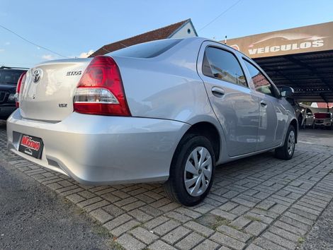 Toyota ETIOS X Sedan 1.5 Flex 16V 4p Aut.