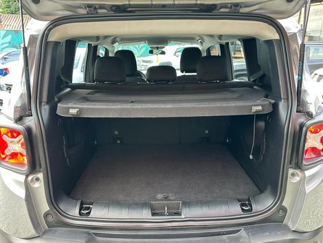 Jeep Renegade 1.8 4x2 Flex 16V Aut.