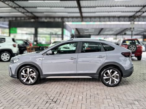 VolksWagen Nivus Highline 1.0 200 TSI Flex Aut.