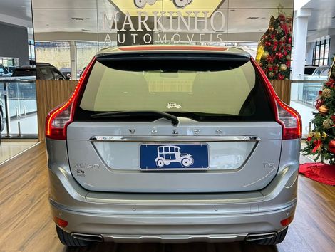 Volvo XC 60 2.0 T5  5p