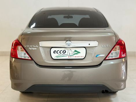 Nissan VERSA SL 1.6 16V FlexStart 4p Aut.