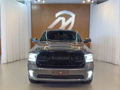 RAM CLASSIC LARAMIE 5.7 CD V8 4X4 Aut.