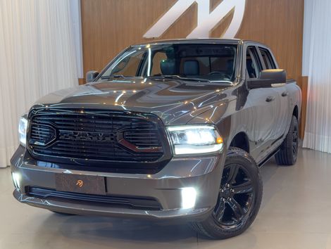 RAM CLASSIC LARAMIE 5.7 CD V8 4X4 Aut.