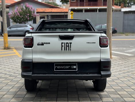 Fiat Strada Volcano 1.3 Flex 8V CD