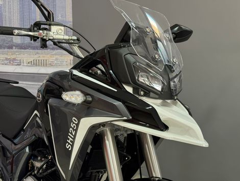 SHINERAY Branco - 2026 / 250cc / 6 Marchas