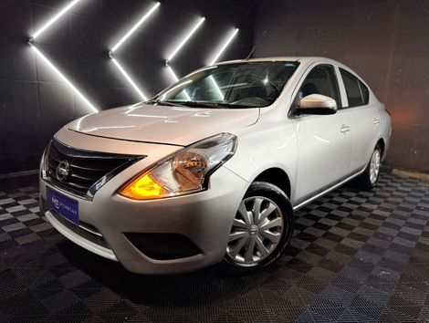Nissan VERSA 1.0 12V FlexStart 4p Mec.