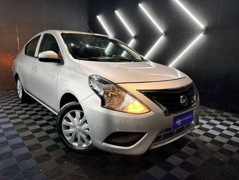 Nissan VERSA 1.0 12V FlexStart 4p Mec.
