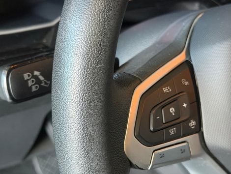 VolksWagen Nivus Highline 1.0 200 TSI Flex Aut.