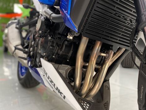 SUZUKI GSX-S 750
