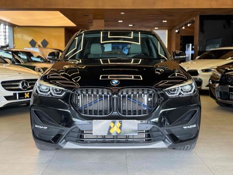 BMW 2.0 16V TURBO ACTIVEFLEX SDRIVE20I X-LINE 4P AUTOMÁTICO