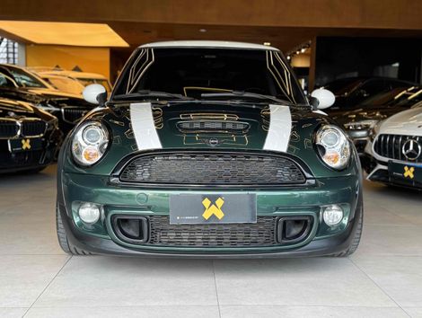 MINI 1.6 S 16V TURBO GASOLINA 2P AUTOMÁTICO