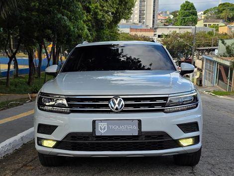 VolksWagen TIGUAN Allspac Comf 250 TSI 1.4 Flex