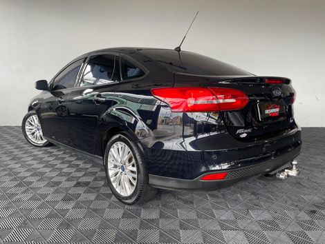 Ford Focus 2.0 16V/SE/SE Plus Flex 5p Aut.