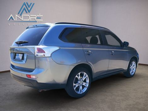 Mitsubishi OUTLANDER 2.0 16V 160cv Aut.