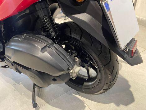 YAMAHA connected 160