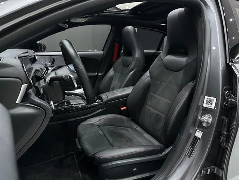 Mercedes A-35 AMG 4MATIC 2.0 TB Aut.
