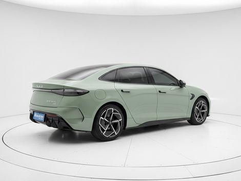 BYD Seal (Elétrico)