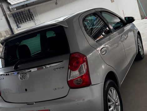 Toyota ETIOS XS 1.5 Flex 16V 5p Mec.
