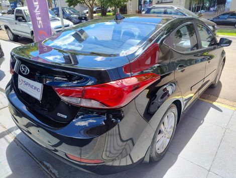 Hyundai Elantra GLS 2.0 16V Flex Aut.