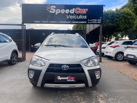 Toyota ETIOS CROSS 1.5 Flex 16V 5p Aut.