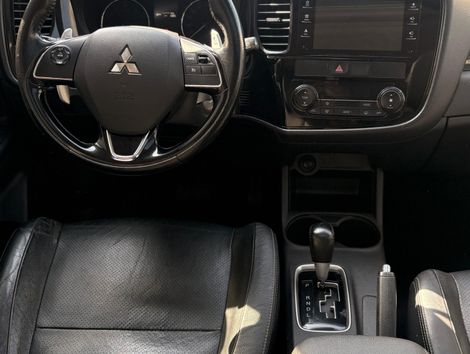 Mitsubishi OUTLANDER 2.0 16V 160cv Aut.