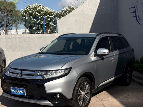 Mitsubishi OUTLANDER 2.0 16V 160cv Aut.