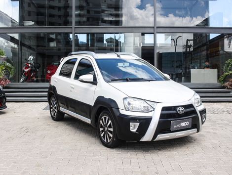 Toyota ETIOS CROSS 1.5 Flex 16V 5p Aut.