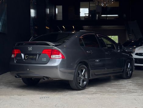 Honda Civic Sedan LXS 1.8/1.8 Flex 16V Aut. 4p