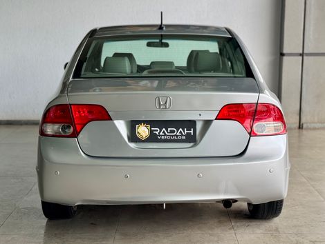 Honda Civic Sedan EXS 1.8/1.8 Flex 16V Aut. 4p