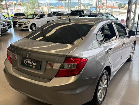 Honda Civic Sedan LXS 1.8/1.8 Flex 16V Mec. 4p