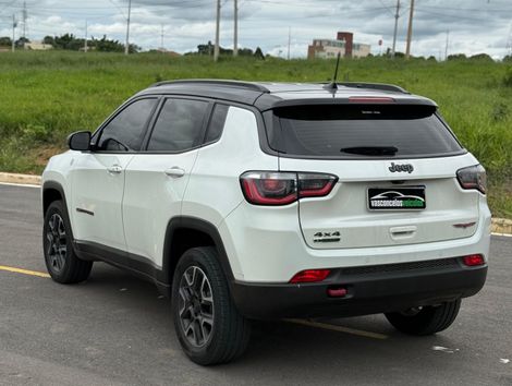 Jeep COMPASS TRAILHAWK 2.0 4x4 Dies. 16V Aut.